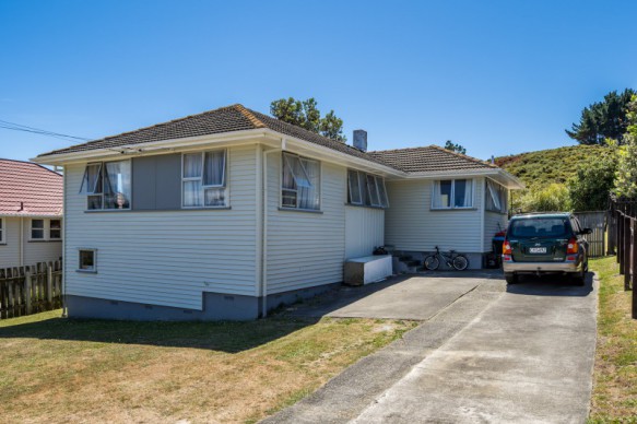 Tawa property for sale Tawa property for sale
